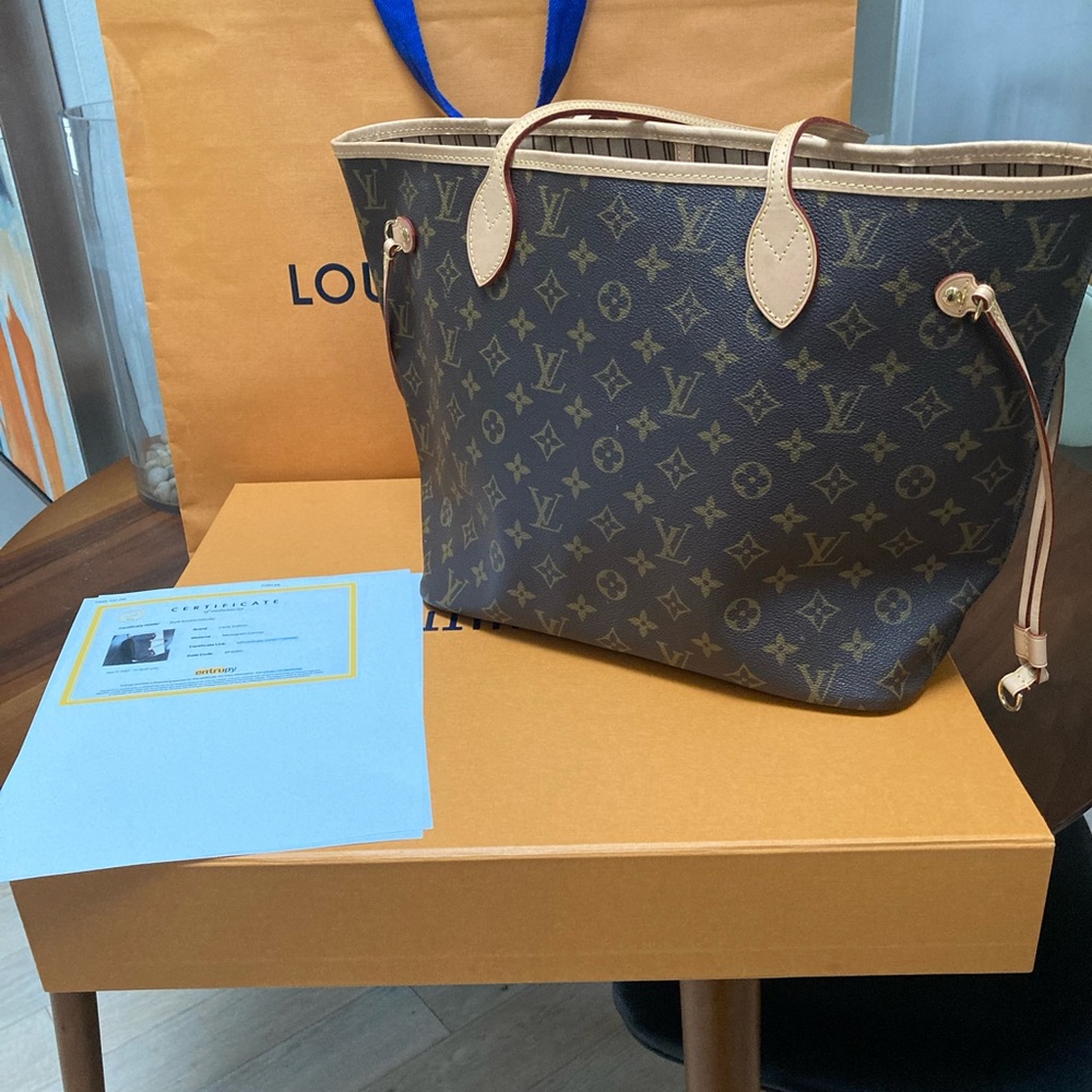 Louis Vuitton Neverfull